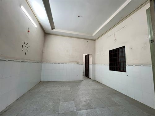 Cho thuê nhà nguyên căn mặt đường Hai Bà Trưng